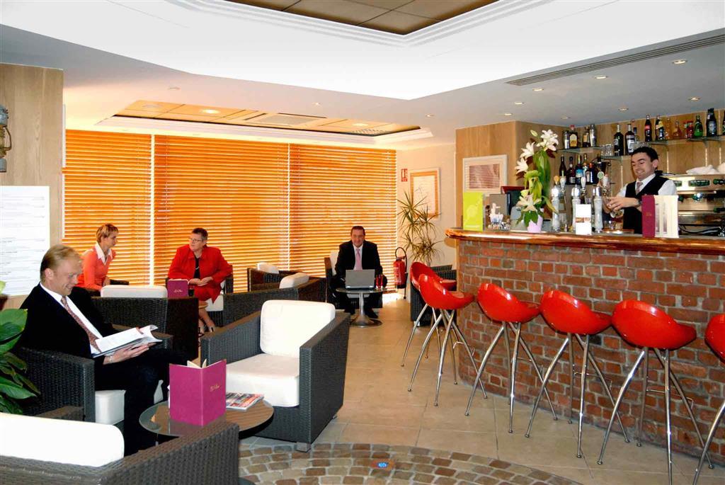 Mercure Abbeville Centre - Porte De La Baie De Somme Exteriör bild