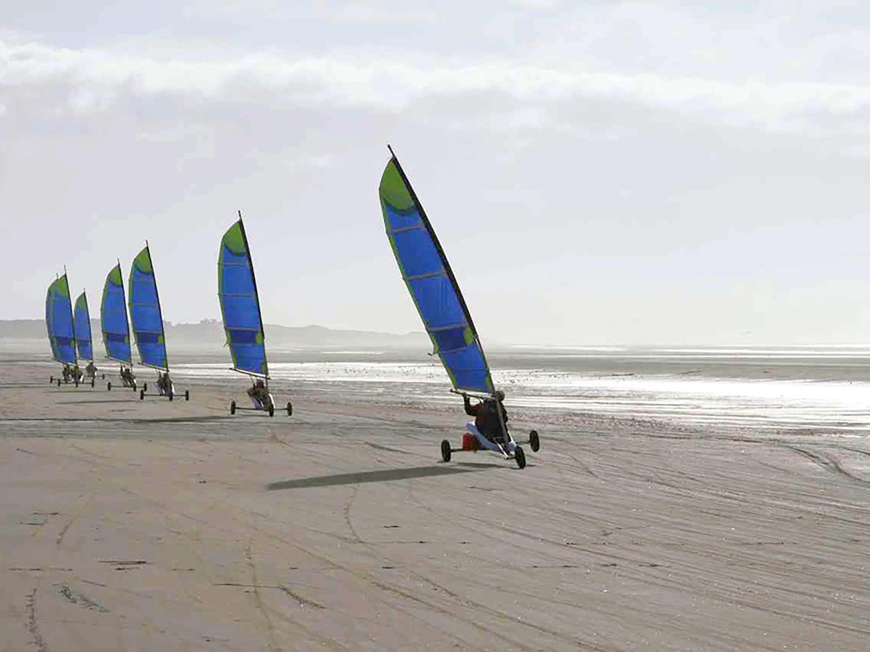 Mercure Abbeville Centre - Porte De La Baie De Somme Exteriör bild
