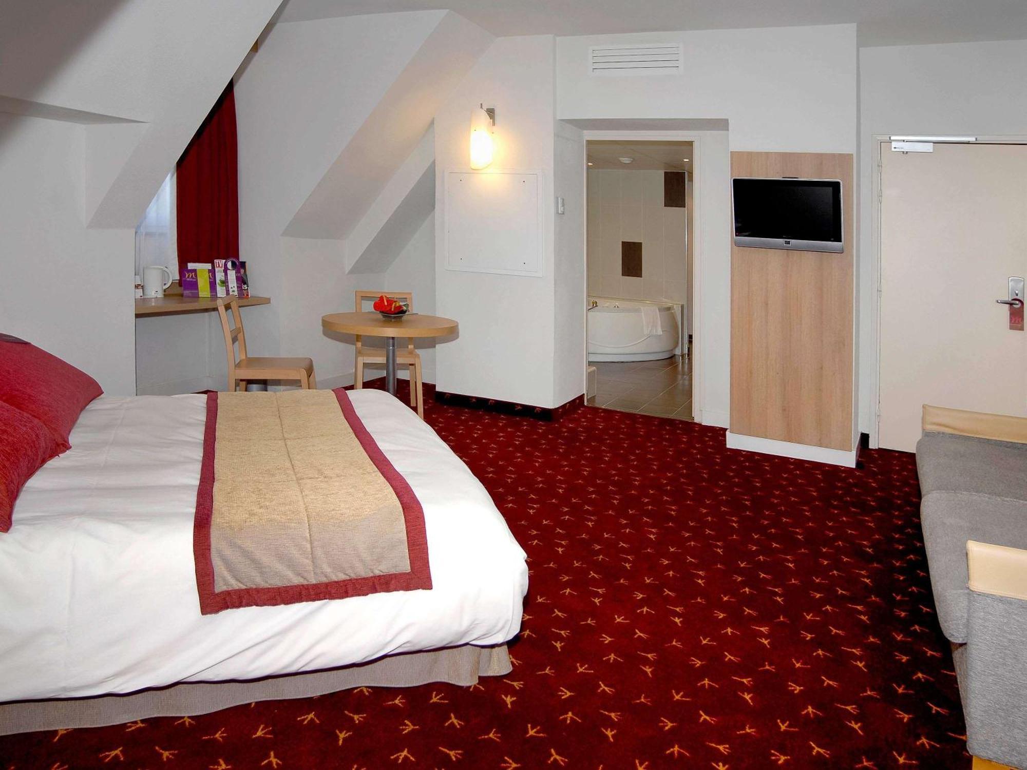 Mercure Abbeville Centre - Porte De La Baie De Somme Exteriör bild