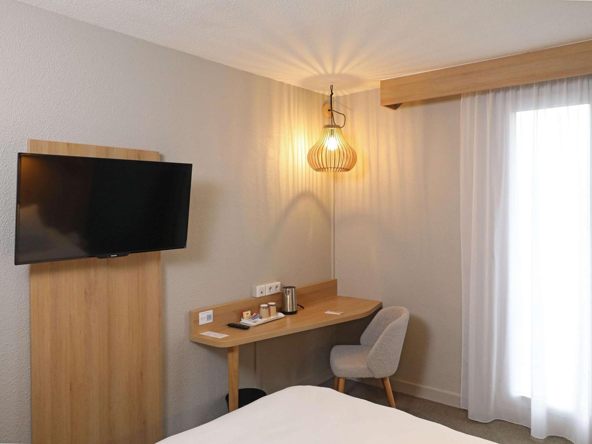Mercure Abbeville Centre - Porte De La Baie De Somme Exteriör bild