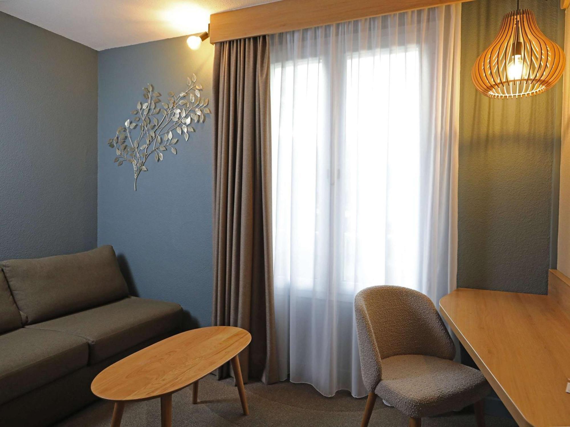 Mercure Abbeville Centre - Porte De La Baie De Somme Exteriör bild